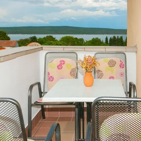 Segota Mit Meerblick Apartman Nerezine