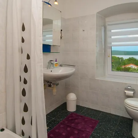 Segota Mit Meerblick Apartment Nerezine